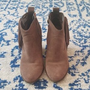 Steve Madden taupe tassel booties